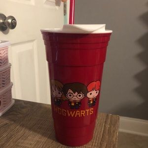 WARNER BROS RED HARRY POTTER GOLDEN TRIO 32 OZ TRAVEL TUMBLR